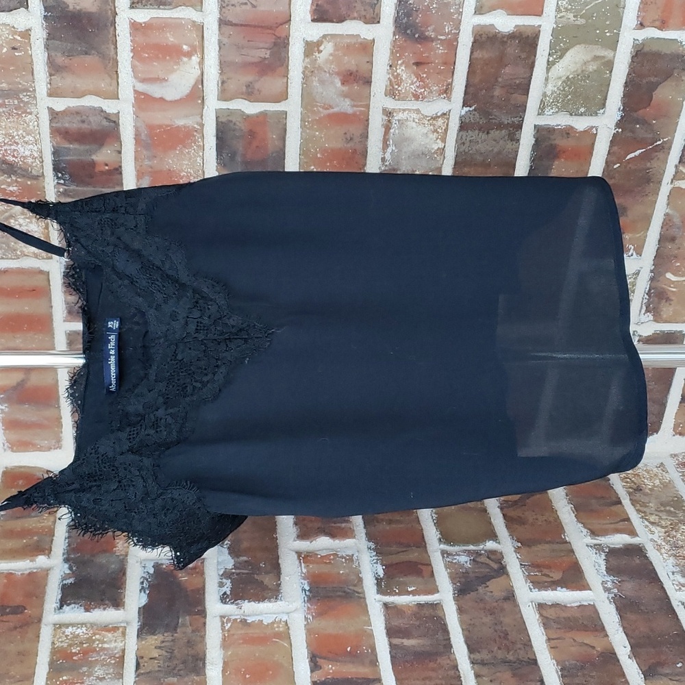 Shear knit Tank with Lace Accent